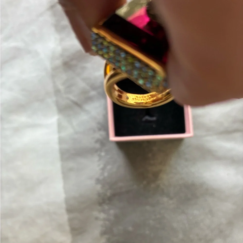 Kurt Geiger Pink and Gold Ring, size small 5-5.5 - Picture 11 of 13